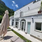 L'americano 포지타노