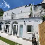 아파트 L'americano